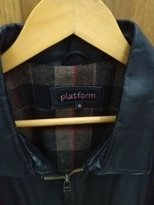 Blusão em Pele, Tam.XL , Homem