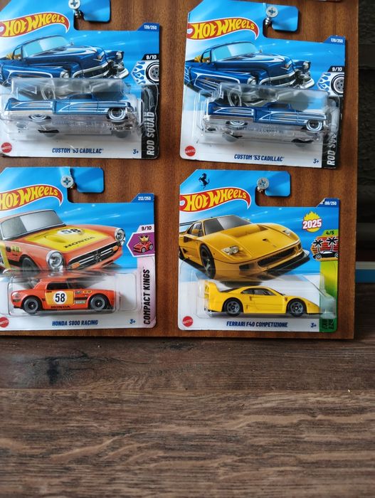 Hot wheels 8 szt w tym 3 szt th