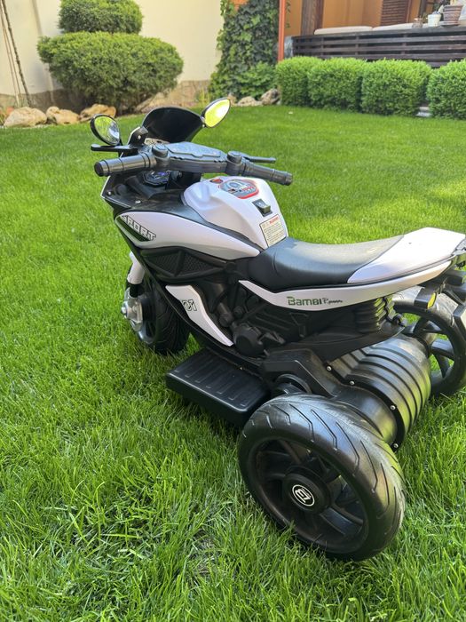 Дитячий електромотоцикл bambi