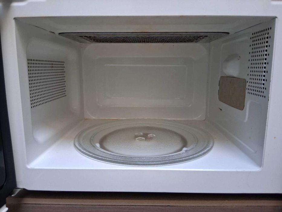 Vende-se Micro-Ondas Kunft
