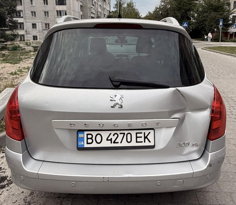 продам Пежо 308 терміново
