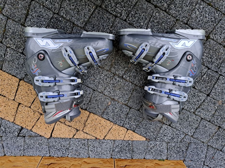 Buty narciarskie Nordica roz. 38 wkładka 24-24,5cm stan bdb