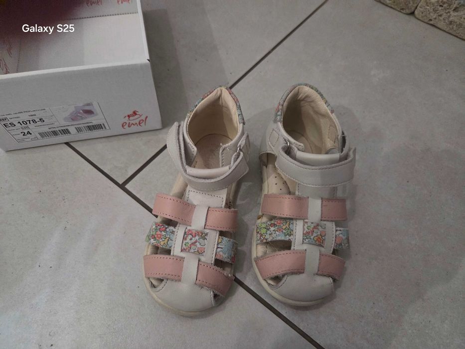 sandalki rozm 24 emel