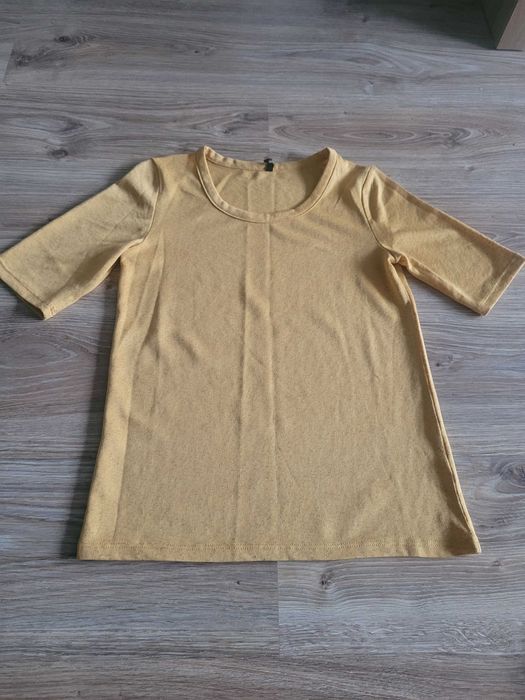 Nowy Musztardowy T-shirt, sinsay