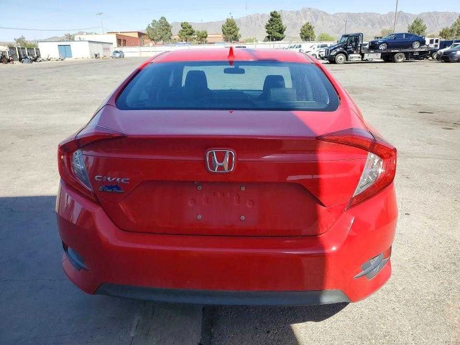 Honda Civic EX 2018 • 2.0 бензин • Автомат • Надійний седан зі США