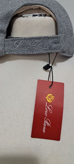 Loro Piana czapka z daszkiem