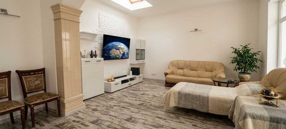 Від власника. Монументальний маєток 265 м² у престижній частині Гореничі. Перевірена роками якість. Без %