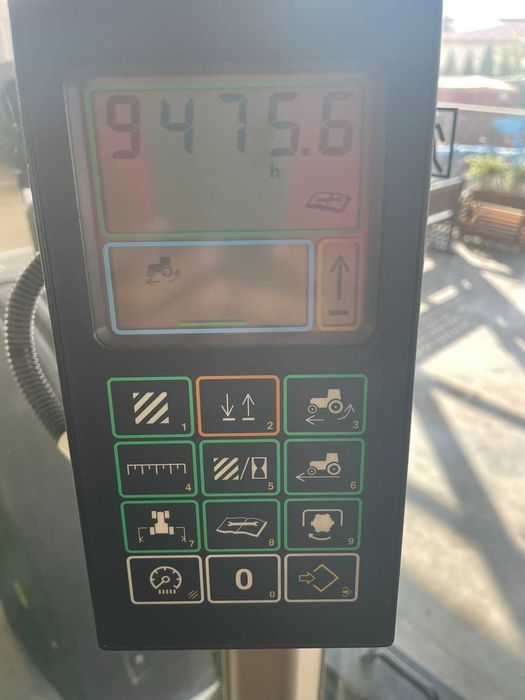 John Deere 8220-2002 року