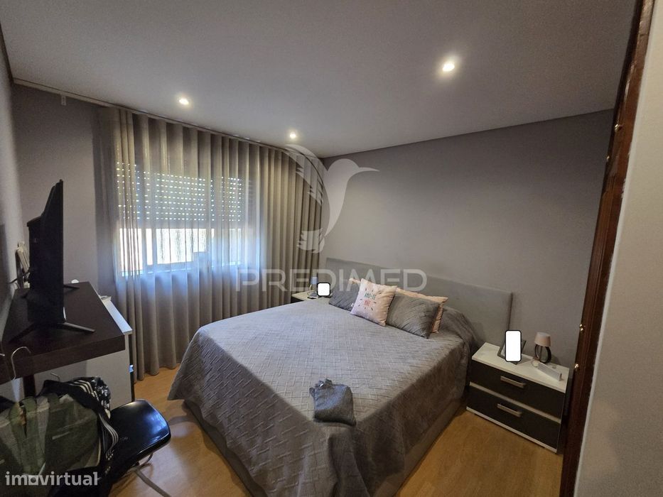 T2 com lugar de garagem Oliveira do Douro
