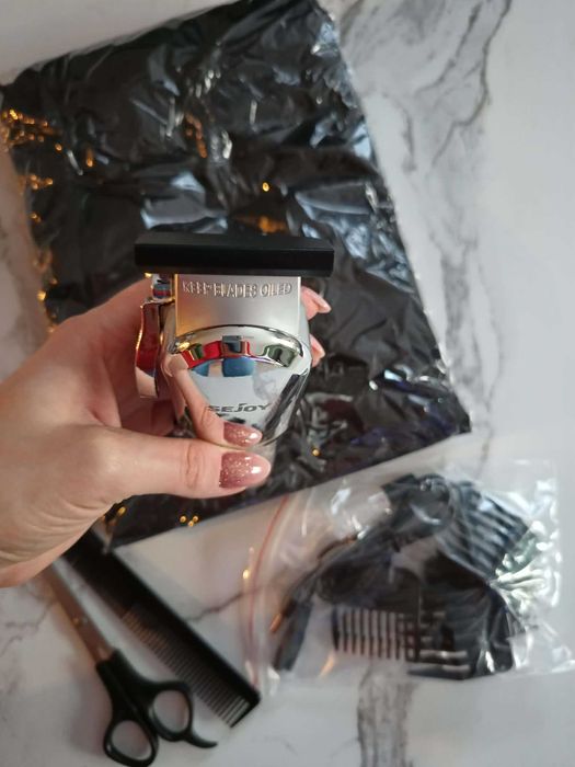 trymer do włosów i brody