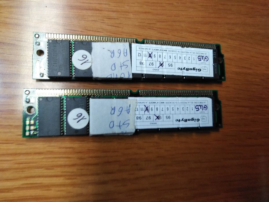 memorias PC antigas