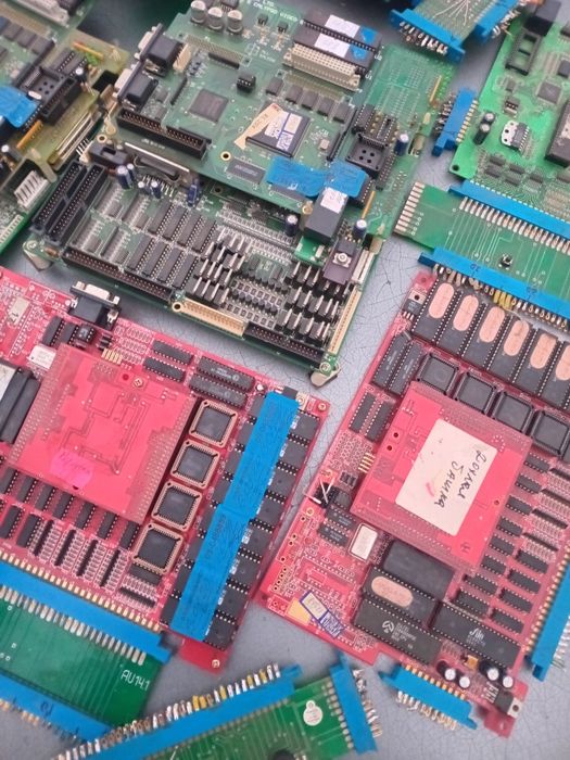 Продам плати ігрових автоматів.