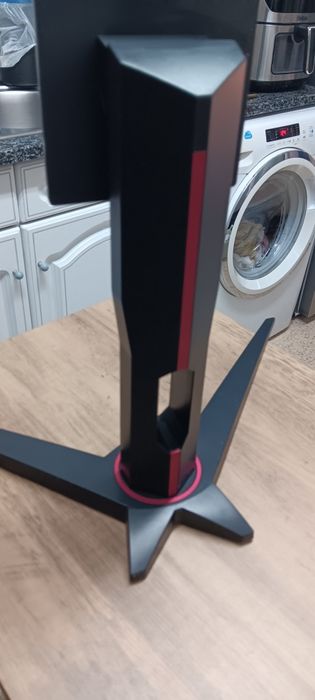 Suporte de monitor 32' AOC - [Ler descrição]
