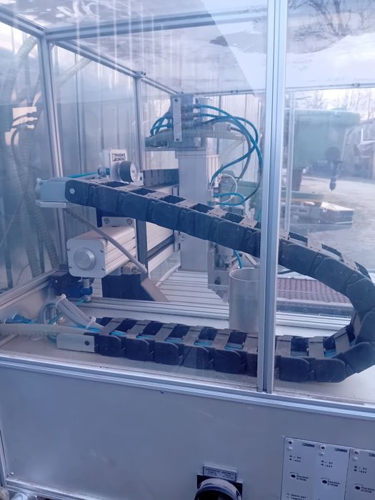 Frezarka grawerka CNC