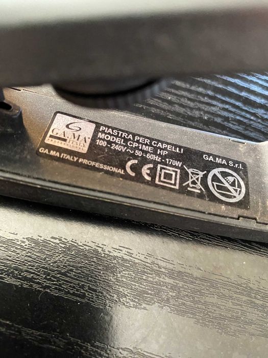 Продам італійський профессійний випрямляч волосся GA.MA.