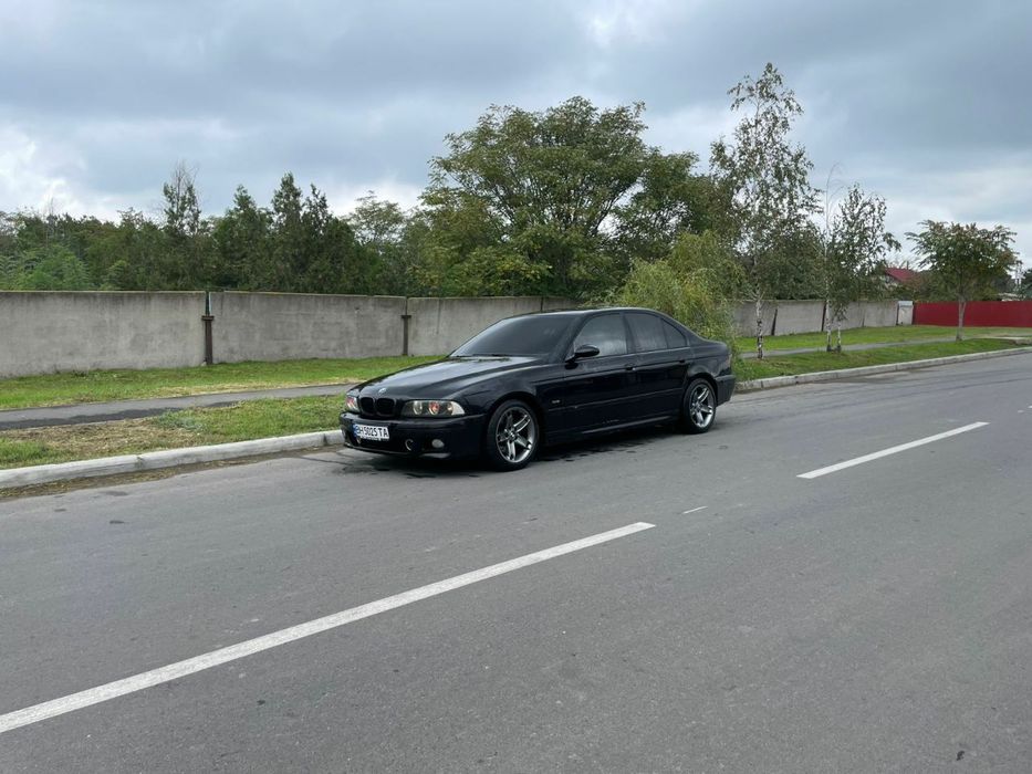 Продам BMW 528 i