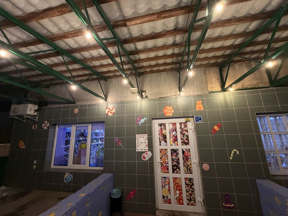 ПРОДАМ магазинчик!!!Солодощі, водичка, кава!!!