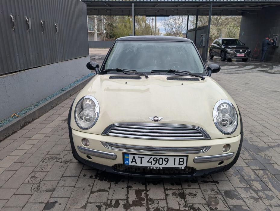 MINI Cooper 2004