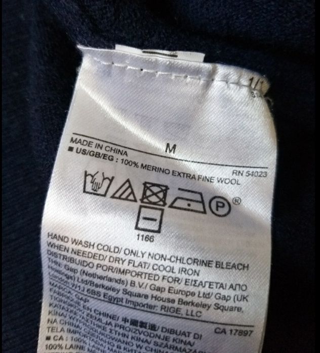 Продам GAP merino wool