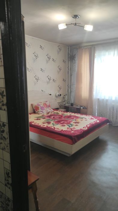 1 - комн., 40 м. кв. 8/12, ул. Калиновая, район Образцова.