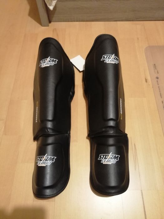 Ochraniacze na piszczele Storm Cloud Lite