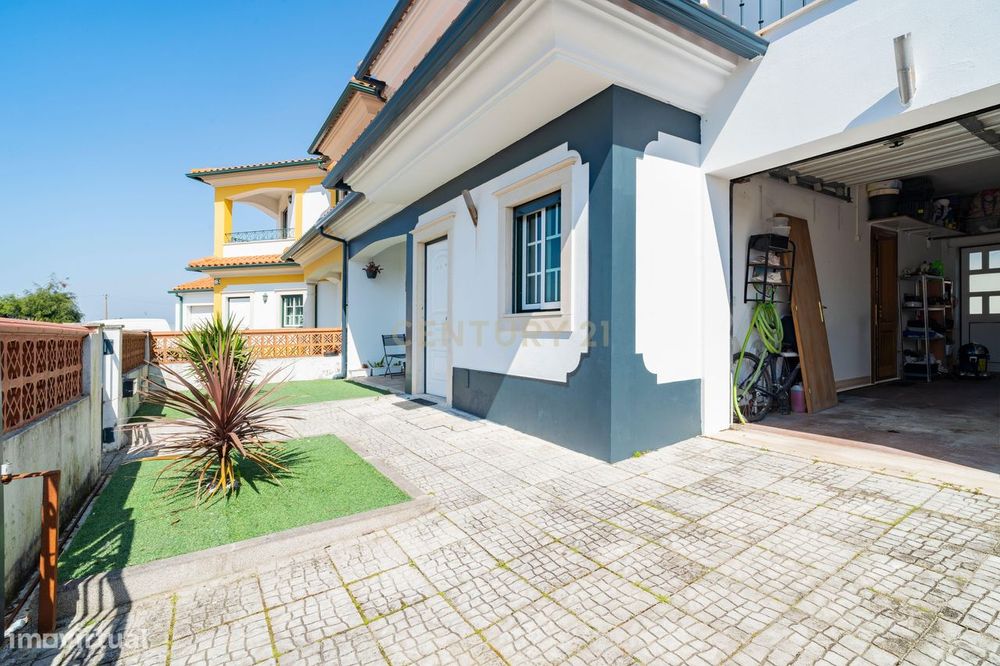 Moradia T3 em Marinha Grande, Comeira