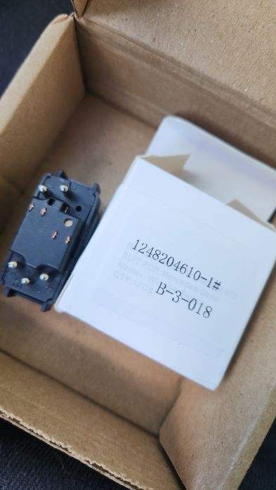 Botão para vidros eléctricos Mercedes Benz Clássico