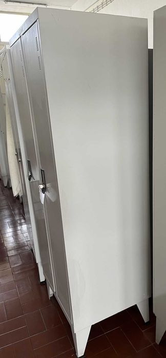 Cacifos Metálicos Duplos