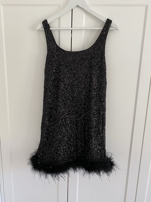 Sukienka cekinowa czarna