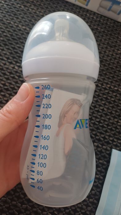 Молокоотсос Avent,  бутилочка нова.