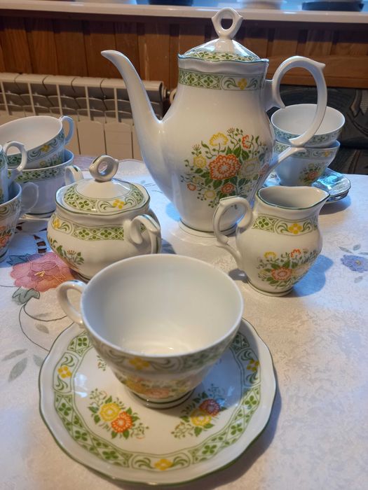 Komplet do kawy z ćmielowskiej porcelany