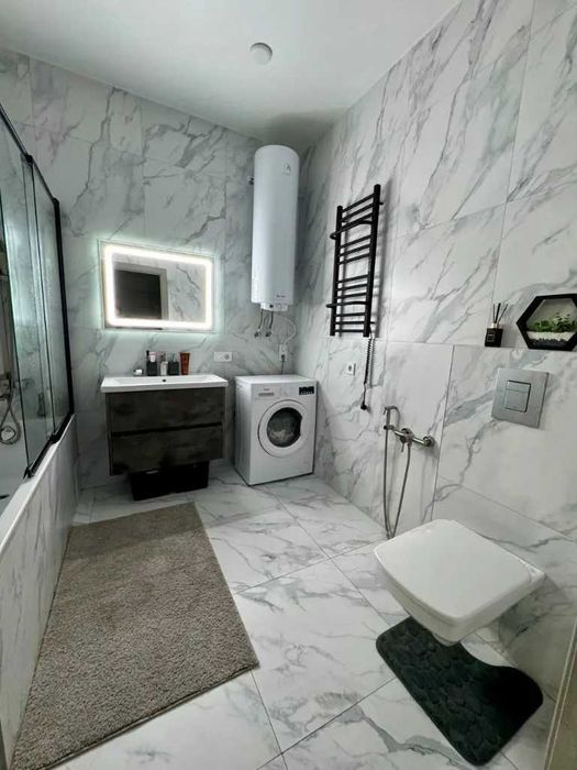 3-кімнатна квартира ЖК Comfort City Рибінський новий ремонт Дафі