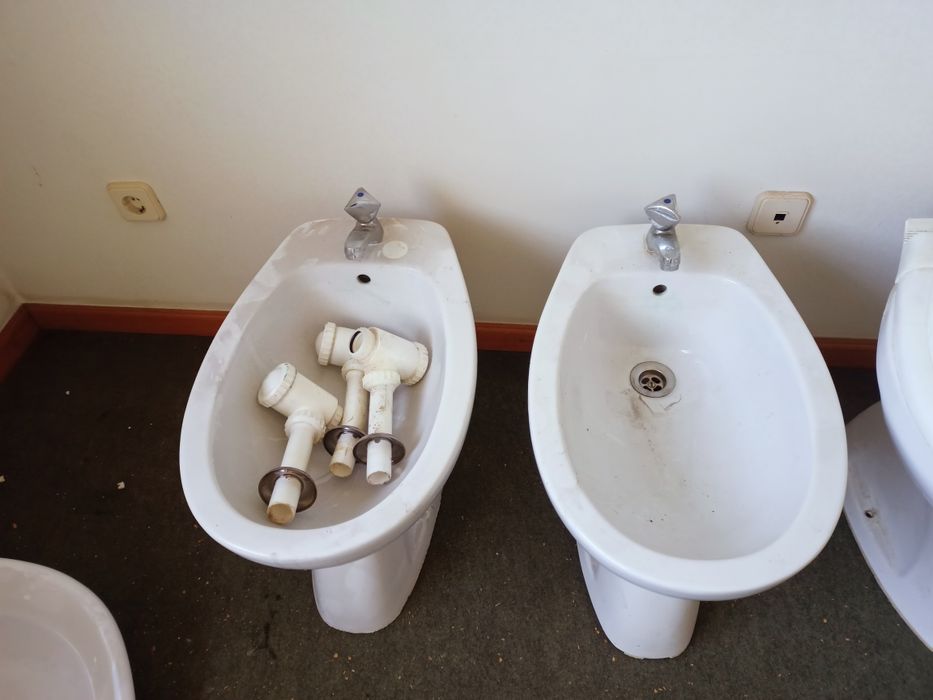 Conjuntos wc ( lavatórios, bidés e sanita )