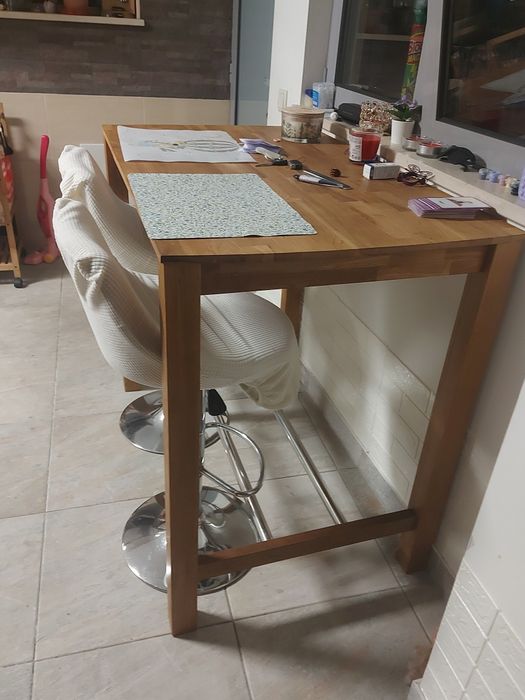 Mesa bar em madeira