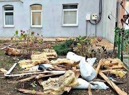 Услуги Вывоза строительного мусора прочего мусора старой мебели.Спуск.