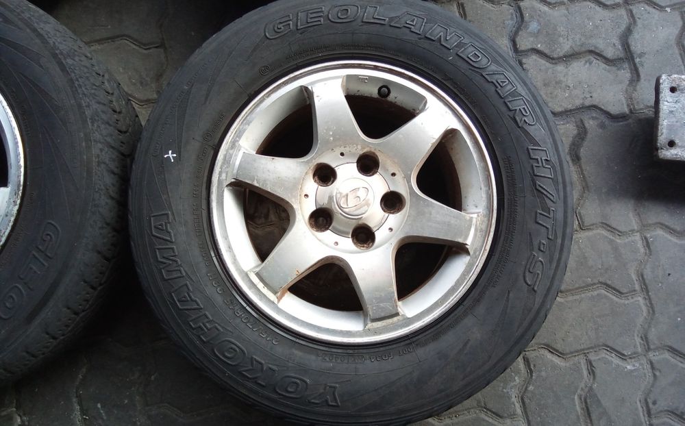 Jantes Hyundai Santa Fé R15 Com Pneus 215/70 Furação 5X114.3