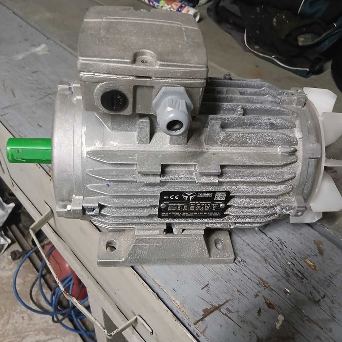 Silnik nieużywany 2.2 kw