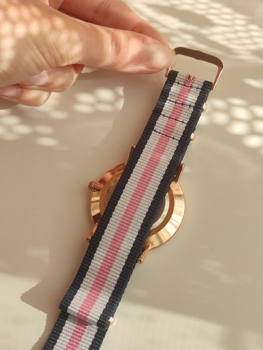 Zegarek damski Geneva Platinum w stylu Daniel Wellington