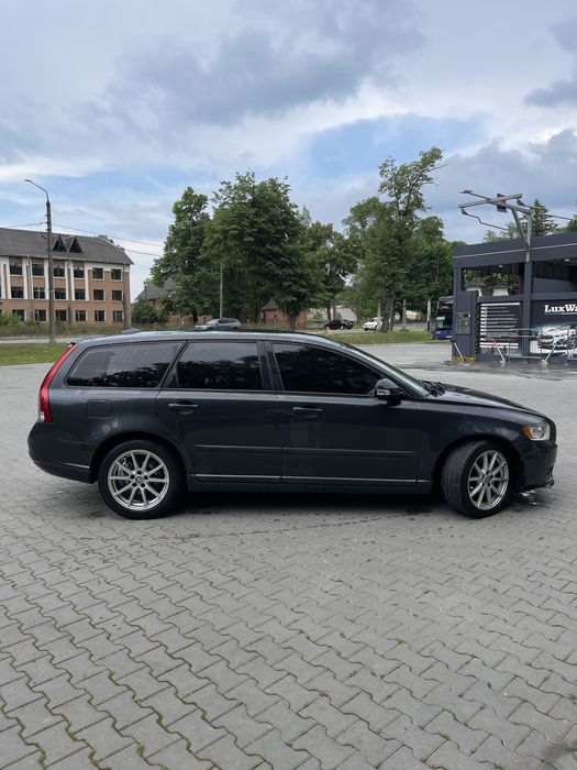 Продам volvov50 2010 р