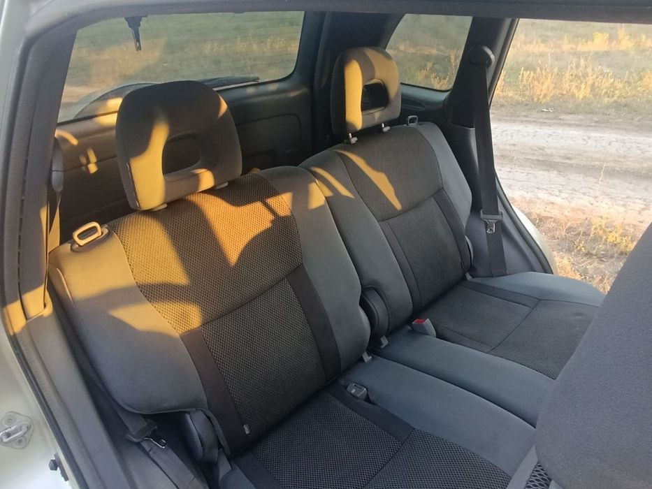 Продам Toyota Rav 4