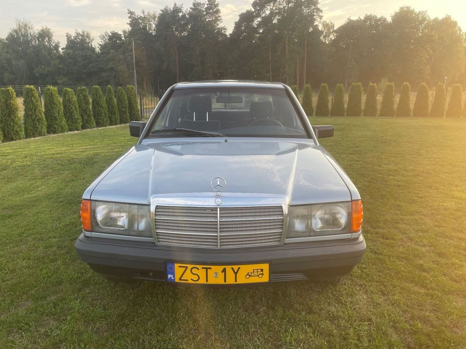 Mercedes-Benz Seria 190