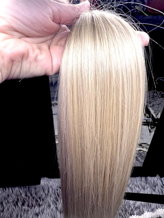 Натуральне волосся блонд 44 см.