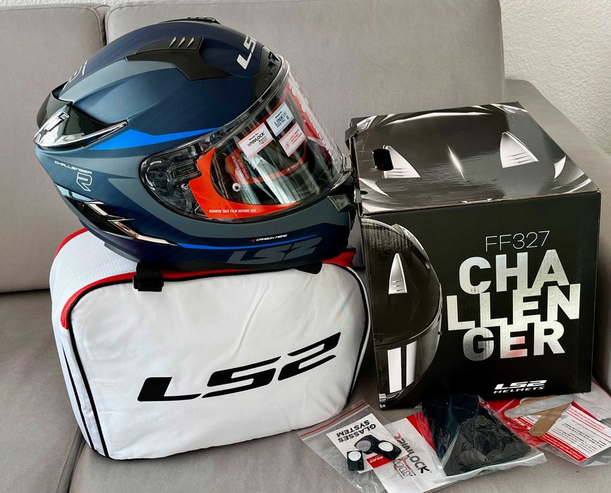 Capacete Carbono Total LS2 Challenger NOVO (50% Desconto) Tam XXS