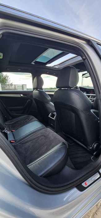 Audi A4_2.0Tdi_Sline_Panorama_3g+_Niski przebieg-Serwis