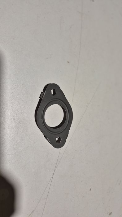 Nowa uszczelka chłodniczki EGR LR082314