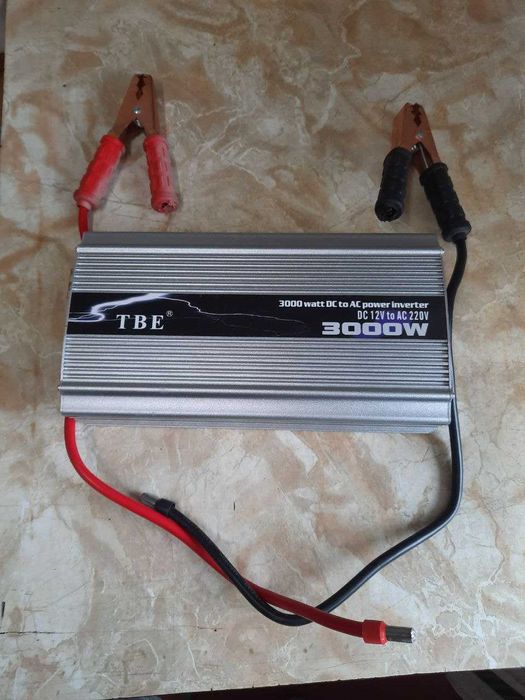 Інвертор напруги 3000w, перетворювач 12/220 3000w