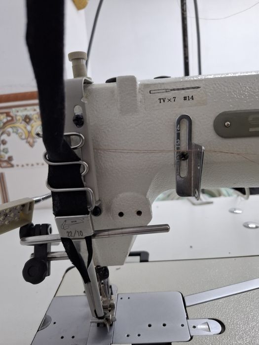 Máquina de pregar clorete ombro a ombro