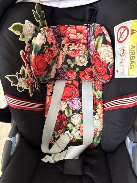 Fotelik Cybex Cloud Z i-Size Spring Blossom