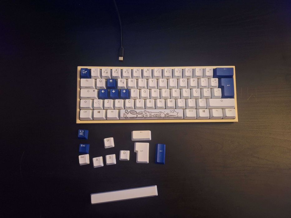 Teclado ducky one 2 mini