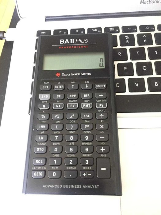 Фінансовий калькулятор Texas Instruments BA II Plus Professional Б.У.